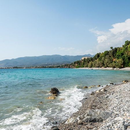 Thea Seaview Luxury Living Kalamata Exterior foto