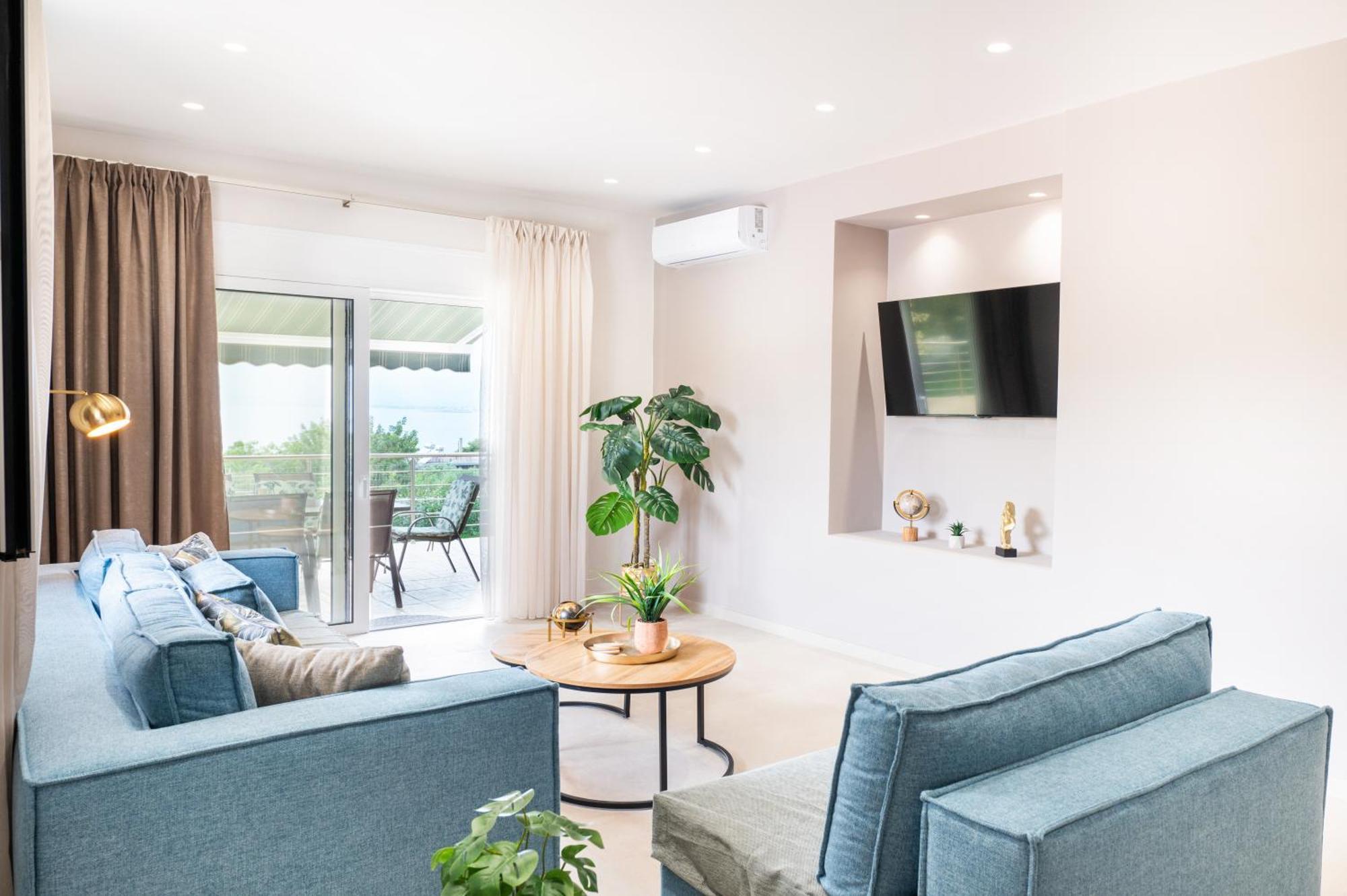 Thea Seaview Luxury Living Kalamata Exterior foto